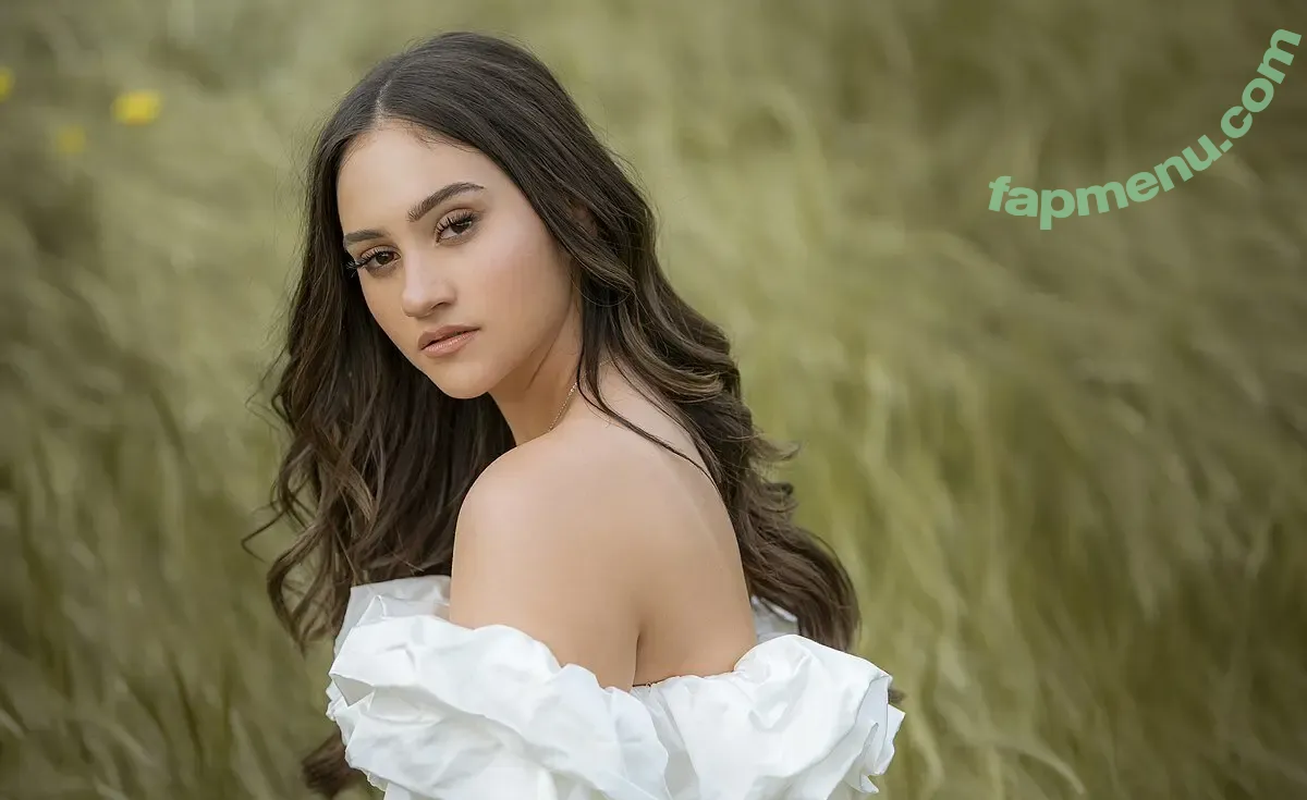 Agam Buhbut nude photo #0001 (Agam Buhbut)