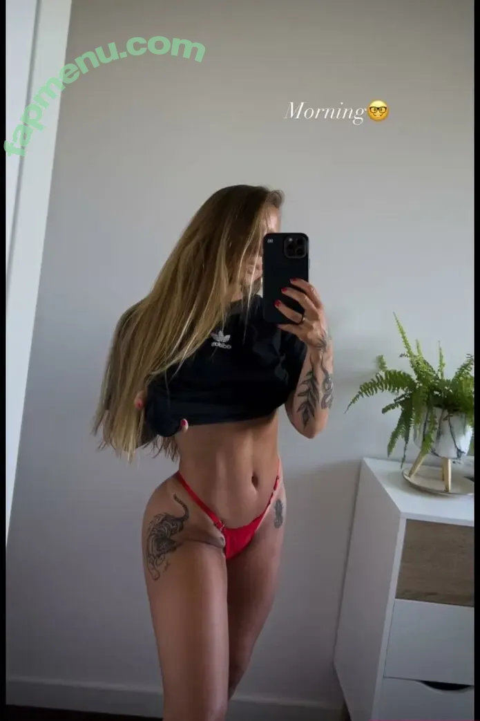 Agata Barglik nude photo #0001 (aagata_h)