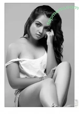 Ahsaas Channa / ahsaassy_ nude photo #0033