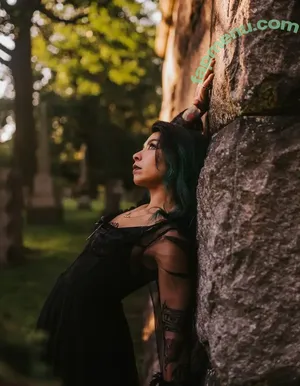 AileenSenpaiReacts / Aileen Perez / Aileen Senpai / aileensenpai nude photo #0027