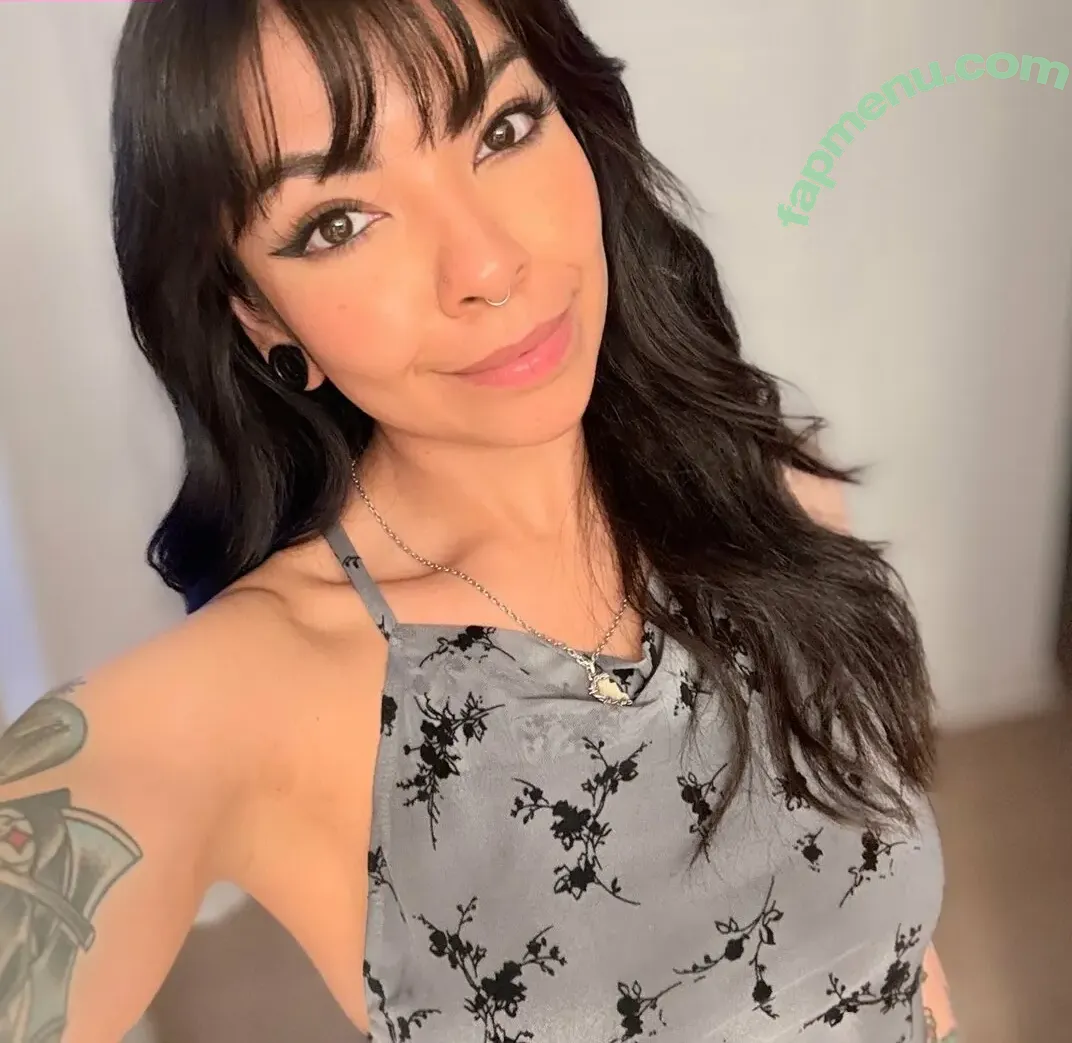 AileenSenpaiReacts nude photo #0021 (Aileen Perez / Aileen Senpai / aileensenpai)