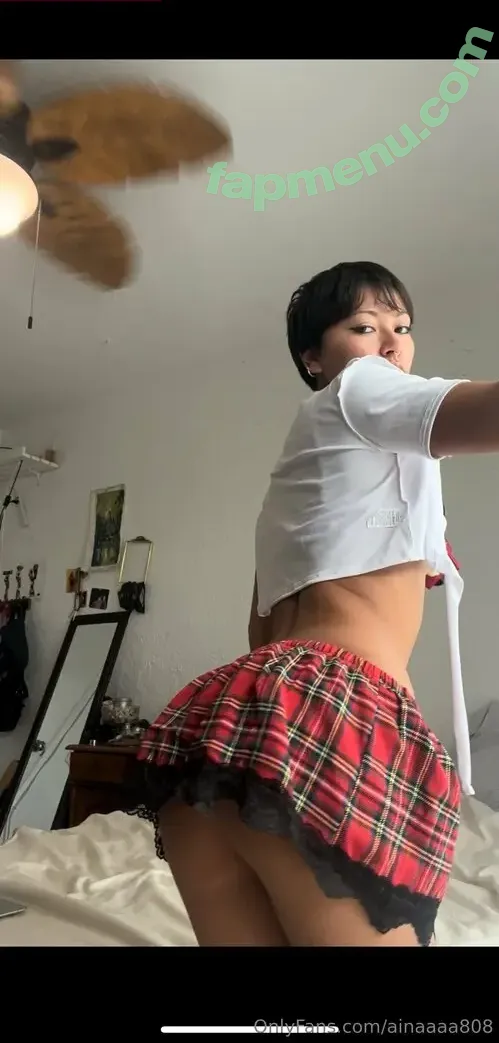 Aina.loves nude photo #0062 (Seaafoam / ainaaaa808)