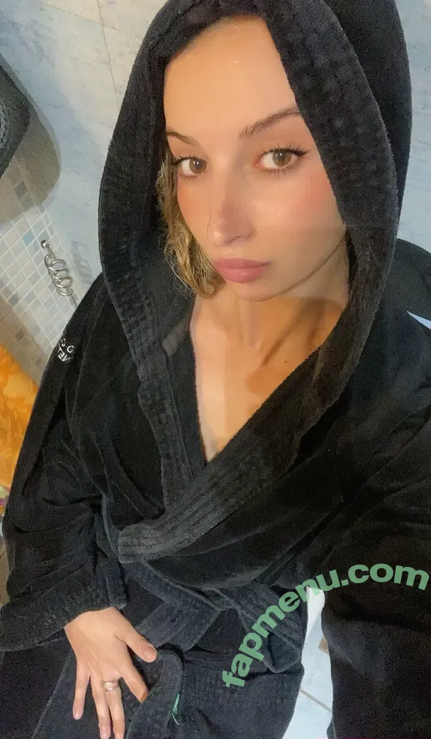 ainiita nude photo #0011 (soyyyainaa)