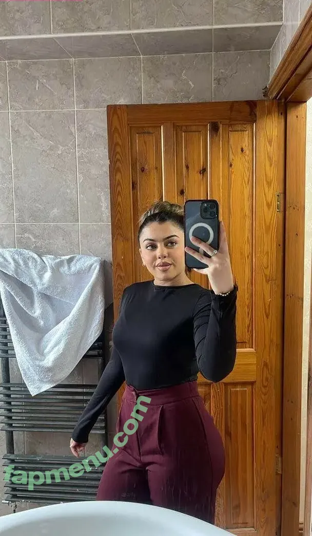 Aishakouser nude photo #0011 (aishakouserrrr)
