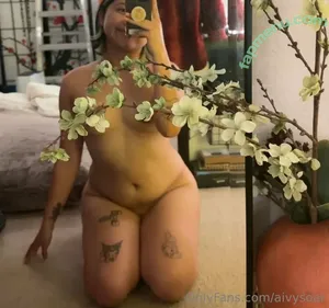 aivysoar / ivyflixvoices nude photo #0031
