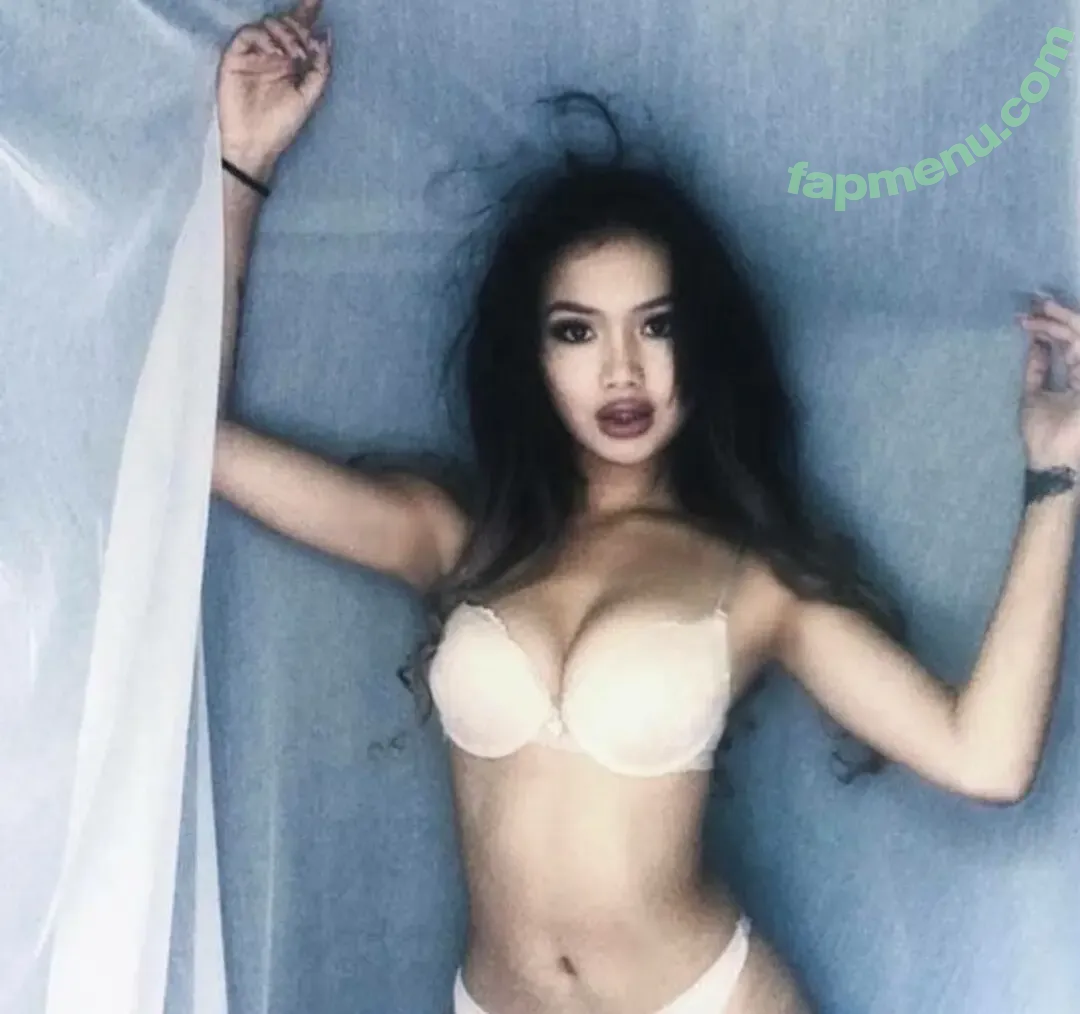 Aizhan Baizakova nude photo #0021 (Aizhan Baizakova)