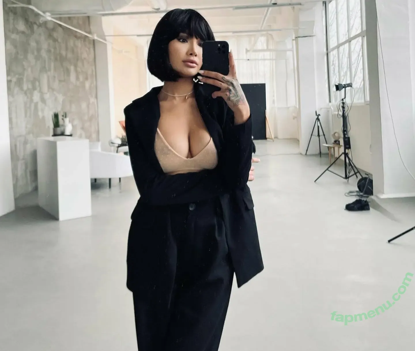 Aizhan Baizakova nude photo #0022 (Aizhan Baizakova)