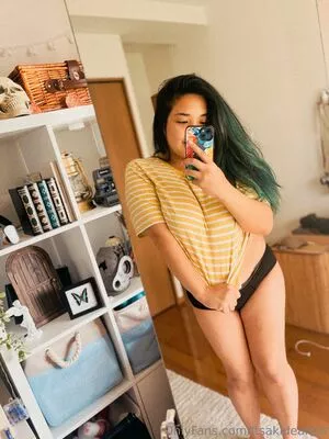Akidearest / cutelilkitten nude photo #0031