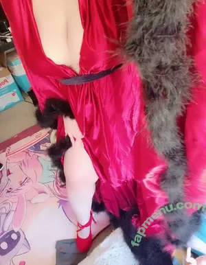 AkiFae / MissFayeCosplay / MissFayeFoxx / akifae_ / everybodylovesakia nude photo #0001