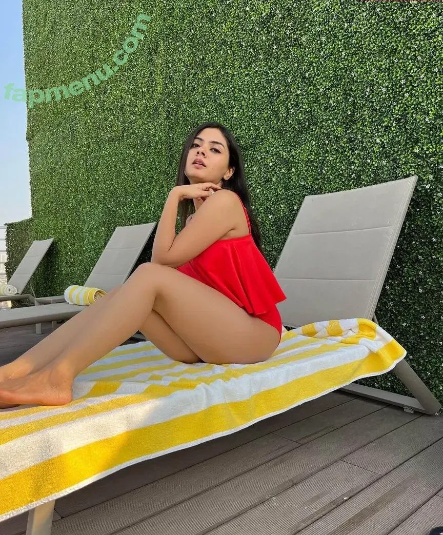 Akshita Rai Shrivastava nude photo #0004 (akshitaraishrivastava)
