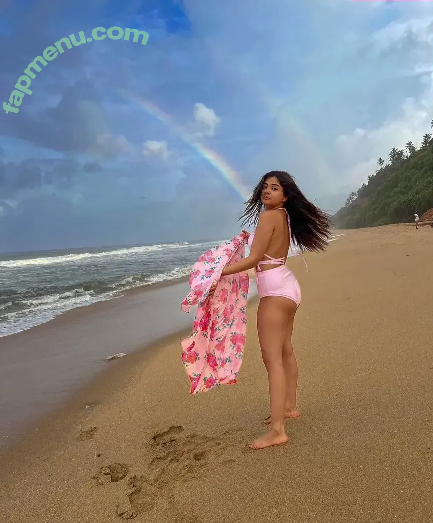 Akshita Rai Shrivastava nude photo #0014 (akshitaraishrivastava)