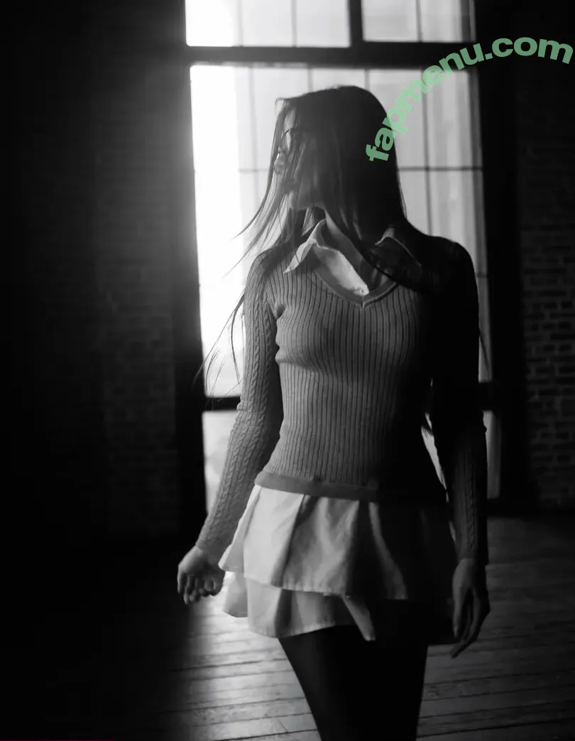 akyuliych nude photo #0407 (anna.utka22)