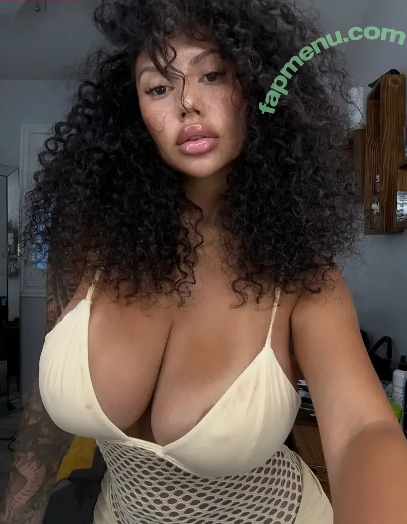 Alanamarriee nude photo #0058 (Alanamarriee)