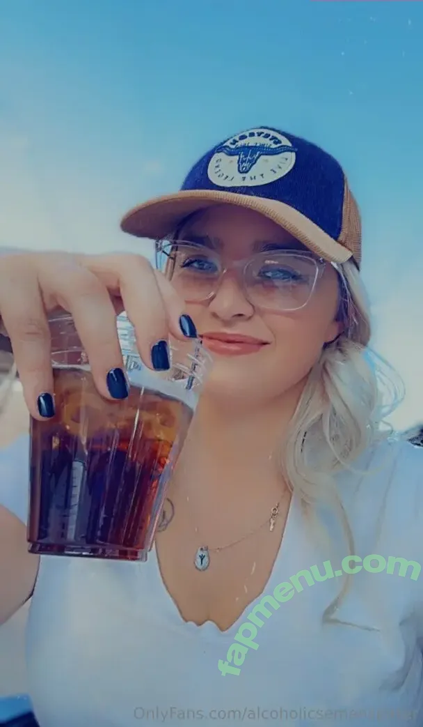 alcoholicsemenspitter nude photo #0025 (alcoholicsemenspitter)