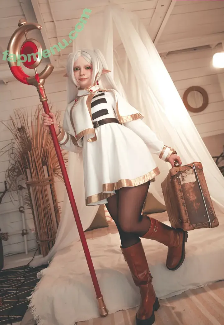 Alcololi nude photo #1345 (Alcoholy / alco__holy / alcoholycos)