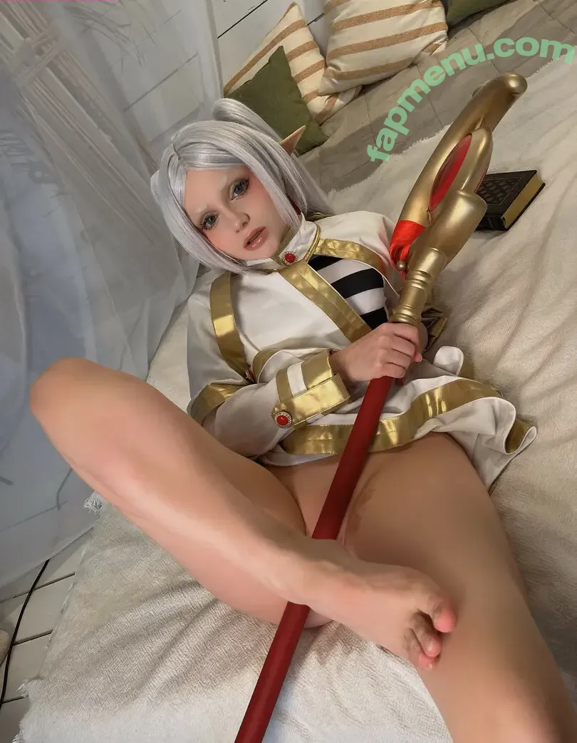 Alcololi nude photo #1383 (Alcoholy / alco__holy / alcoholycos)