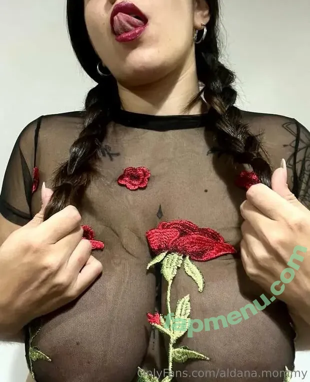 Aldana nude photo #0014 (aldana.mommy / irene.aldana)