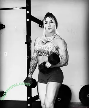 aleahmuscle nude photo #0009