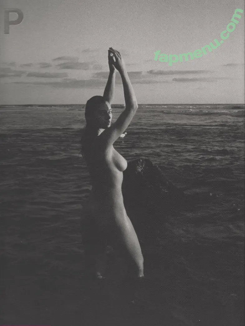 Alejandra Guilmant nude photo #1241 (AleGuilmantFan / aleguilmant)