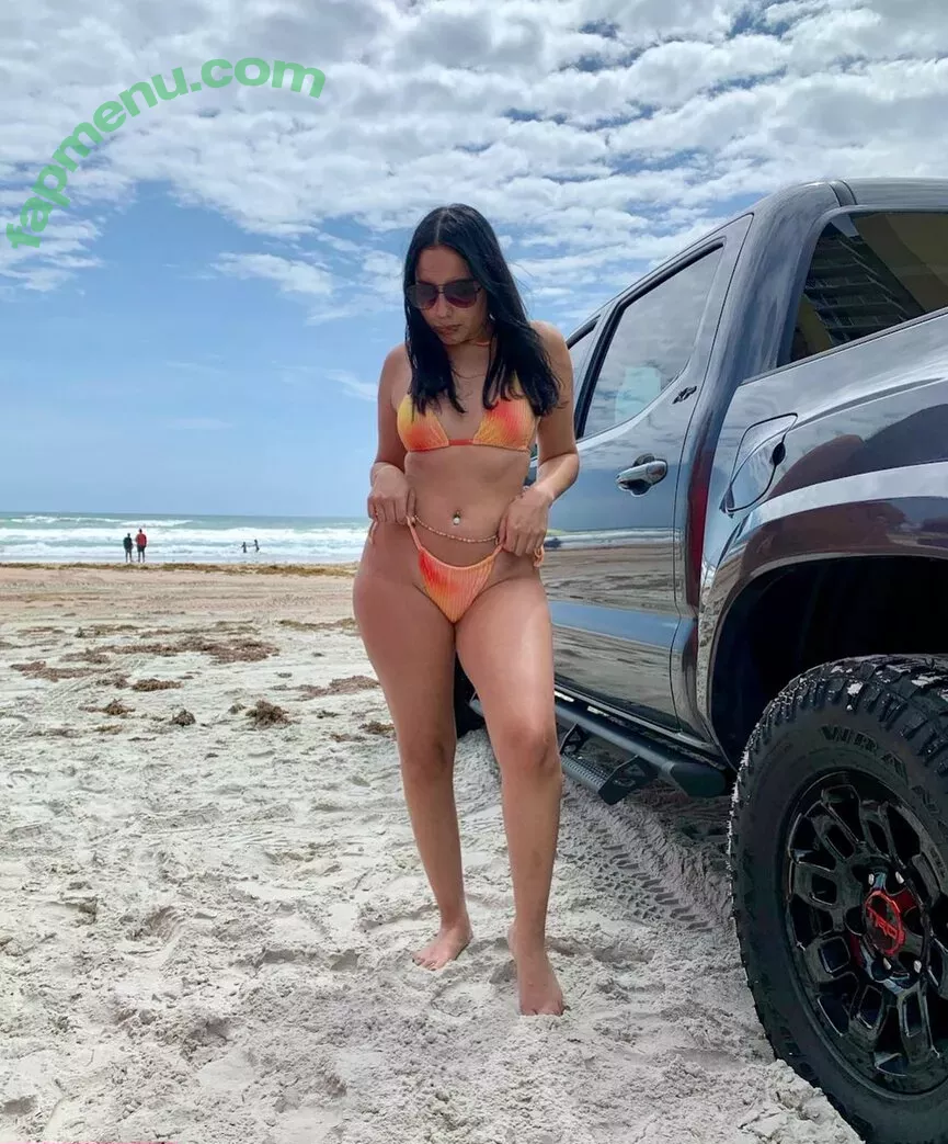 Alejandramariaxo nude photo #0002 (alejandramariaxo_ / malejandraq)