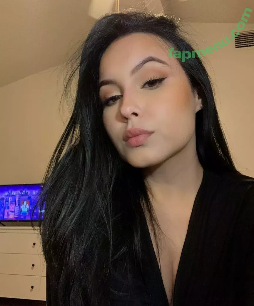 Alejandramariaxo nude photo #0032 (alejandramariaxo_ / malejandraq)