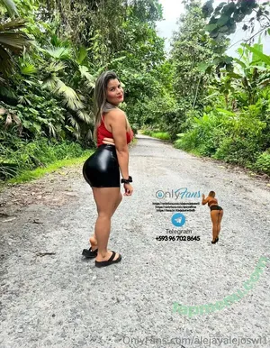 alejayalejoswi1 / alejaari nude photo #0028