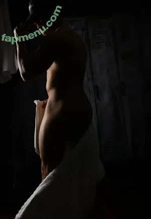  nude photo #0001