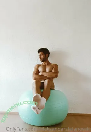  nude photo #0004