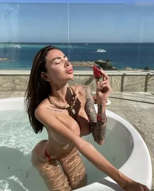 Alena Omovych / alena_omovych / alenaomovich nude photo #0304