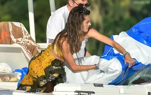 Alessandra Ambrosio / aleambrosio / alelovesanja / alessandraambrosio nude photo #3470