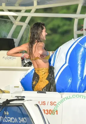 Alessandra Ambrosio / aleambrosio / alelovesanja / alessandraambrosio nude photo #3473