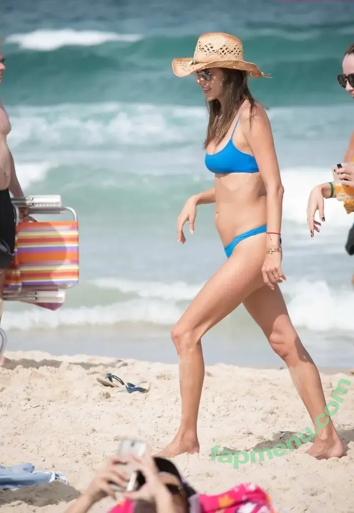 Alessandra Ambrosio nude photo #3711 (aleambrosio / alelovesanja / alessandraambrosio)