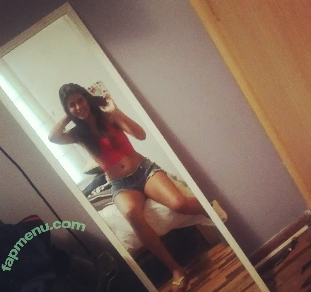 Alessandra Lamas Cardenas nude photo #0006 (alesalamas)