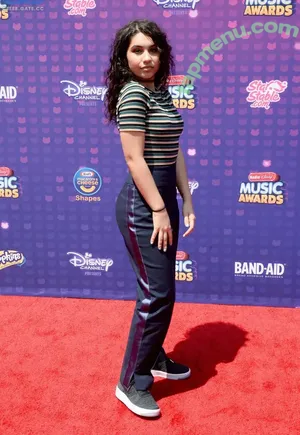 Alessia Cara / alessiacara / alessiasmusic nude photo #0216