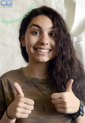Alessia Cara / alessiacara / alessiasmusic nude photo #0220
