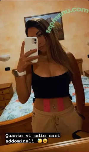  nude photo #0002