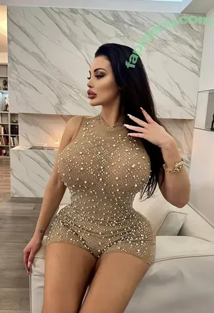 Aletta Ocean / ALETTAOCEANXXXX / alettaoceanofficial1 nude photo #0601