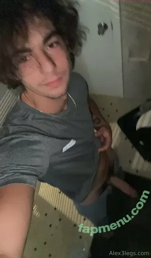 nude photo #0006
