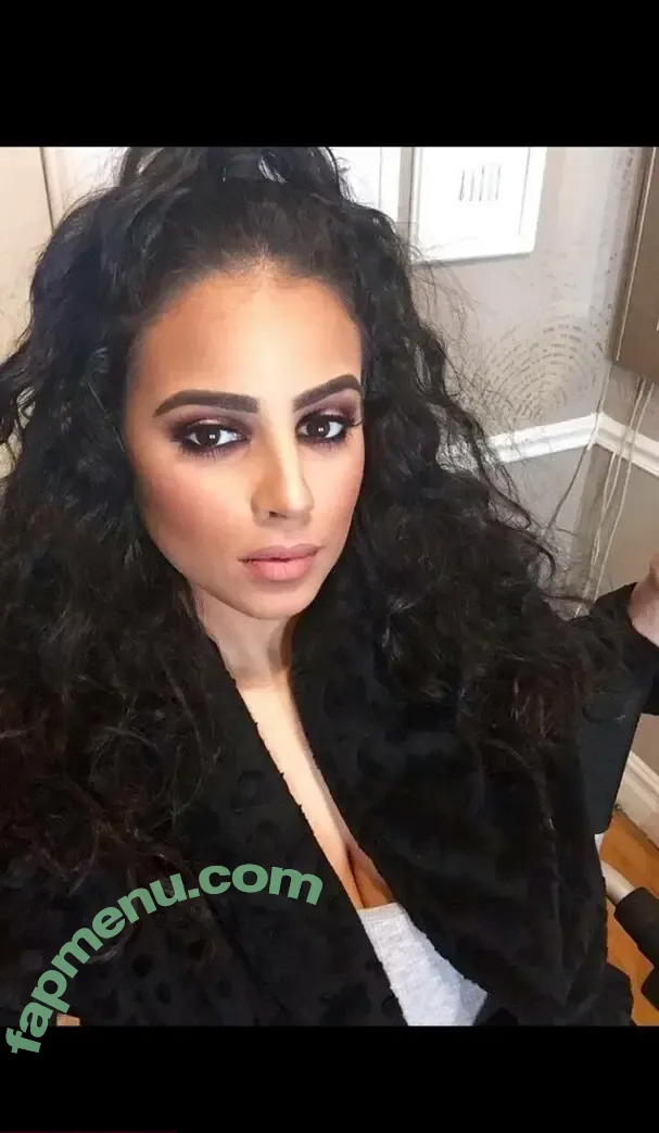 Alexa Attias nude photo #0103 (Nikole Gomez / alexadntcare)