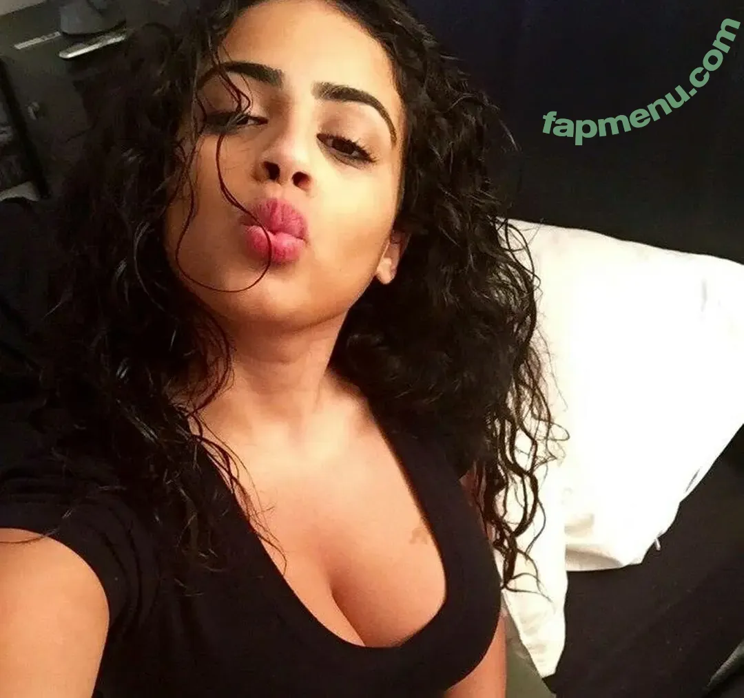 Alexa Attias nude photo #0111 (Nikole Gomez / alexadntcare)