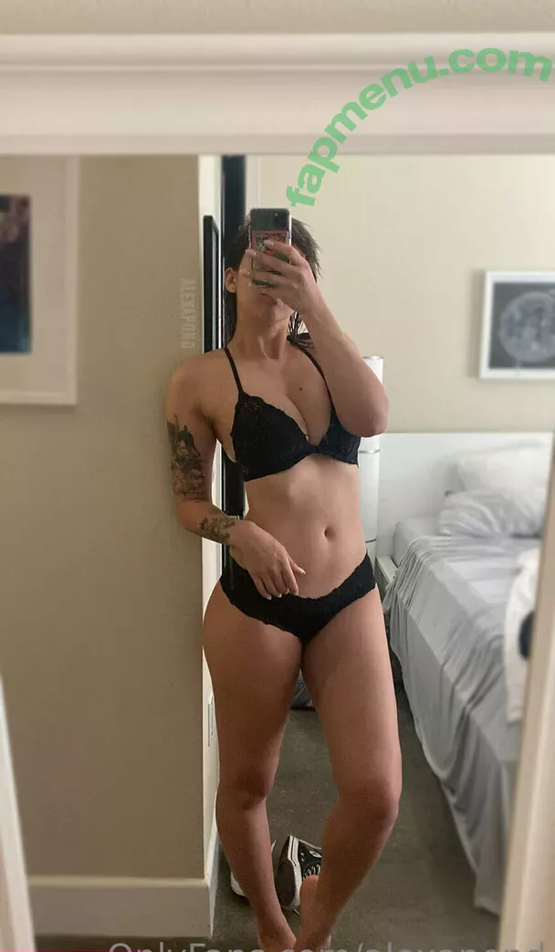 Alexa Pond nude photo #0173 (AlexaPond / alexapond_)