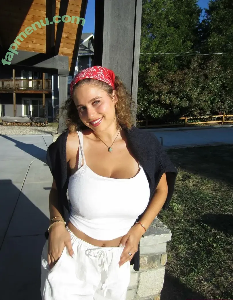 Alexa Shirel nude photo #0005 (Gorgeous / Very Busty / alexashirel / and Slim)