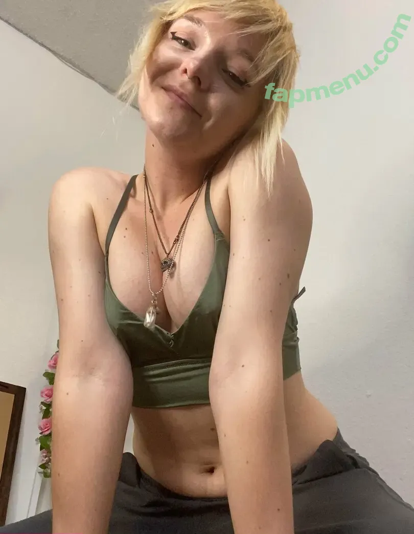 alexacrush nude photo #0038 (alexathecrush)