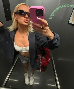 Alexandra Stan / alexandrastan nude photo #2166