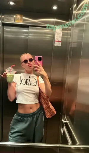 Alexandra Stan / alexandrastan nude photo #2179