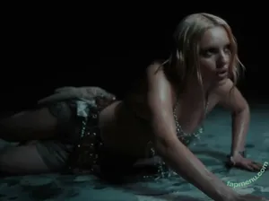 Alexandra Stan / alexandrastan nude photo #2408