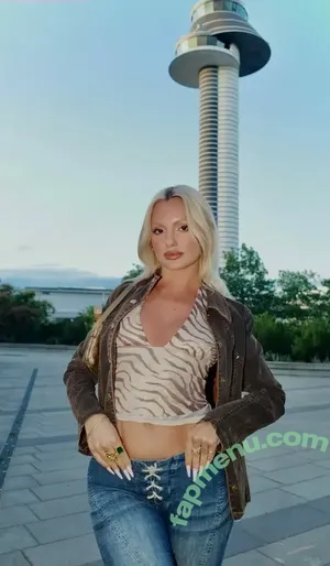 Alexandra Stan / alexandrastan nude photo #2442
