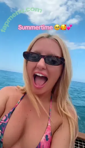 Alexandra Stan / alexandrastan nude photo #2463