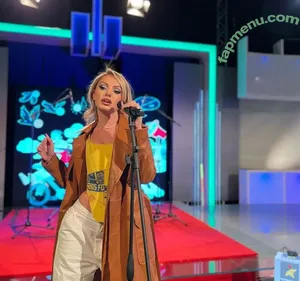 Alexandra Stan / alexandrastan nude photo #2566