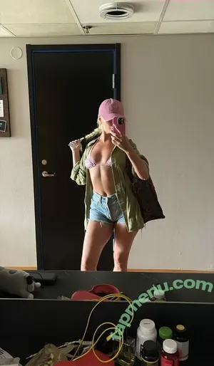 Alexandra Stan / alexandrastan nude photo #2600